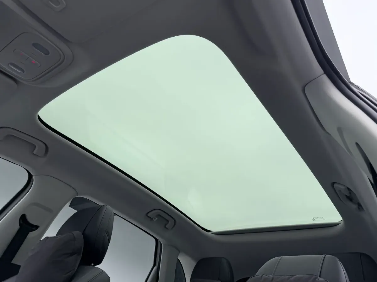 2025 Leapmotor B10 BEV 67.1KWH,autocango,china used car exporter,china ev exporter,chinese used car exporter,chinese used ev exporter