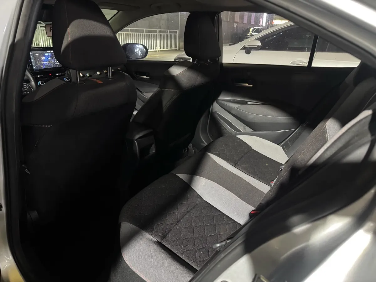 2021 Toyota Corolla 1.2T 116HP L4 CVT,autocango,china used car exporter,china ev exporter,chinese used car exporter,chinese used ev exporter