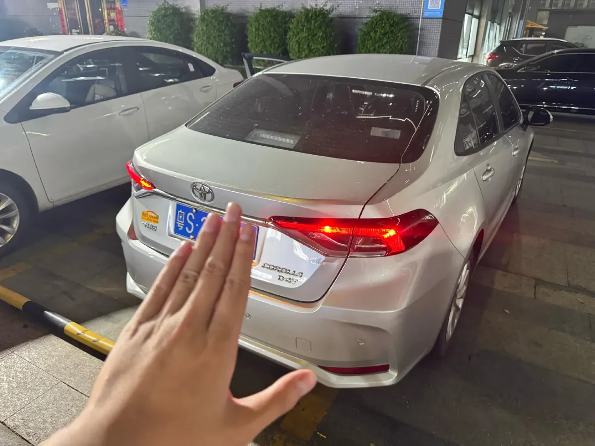 2021 Toyota Corolla 1.2T 116HP L4 CVT,autocango,china used car exporter,china ev exporter,chinese used car exporter,chinese used ev exporter