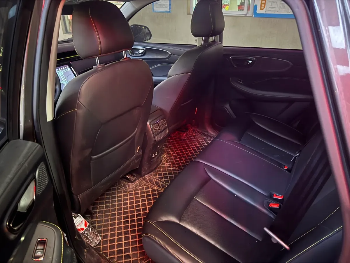 2021 Roewe RX5 1.5T 181HP L4 7DCT,autocango,china used car exporter,china ev exporter,chinese used car exporter,chinese used ev exporter