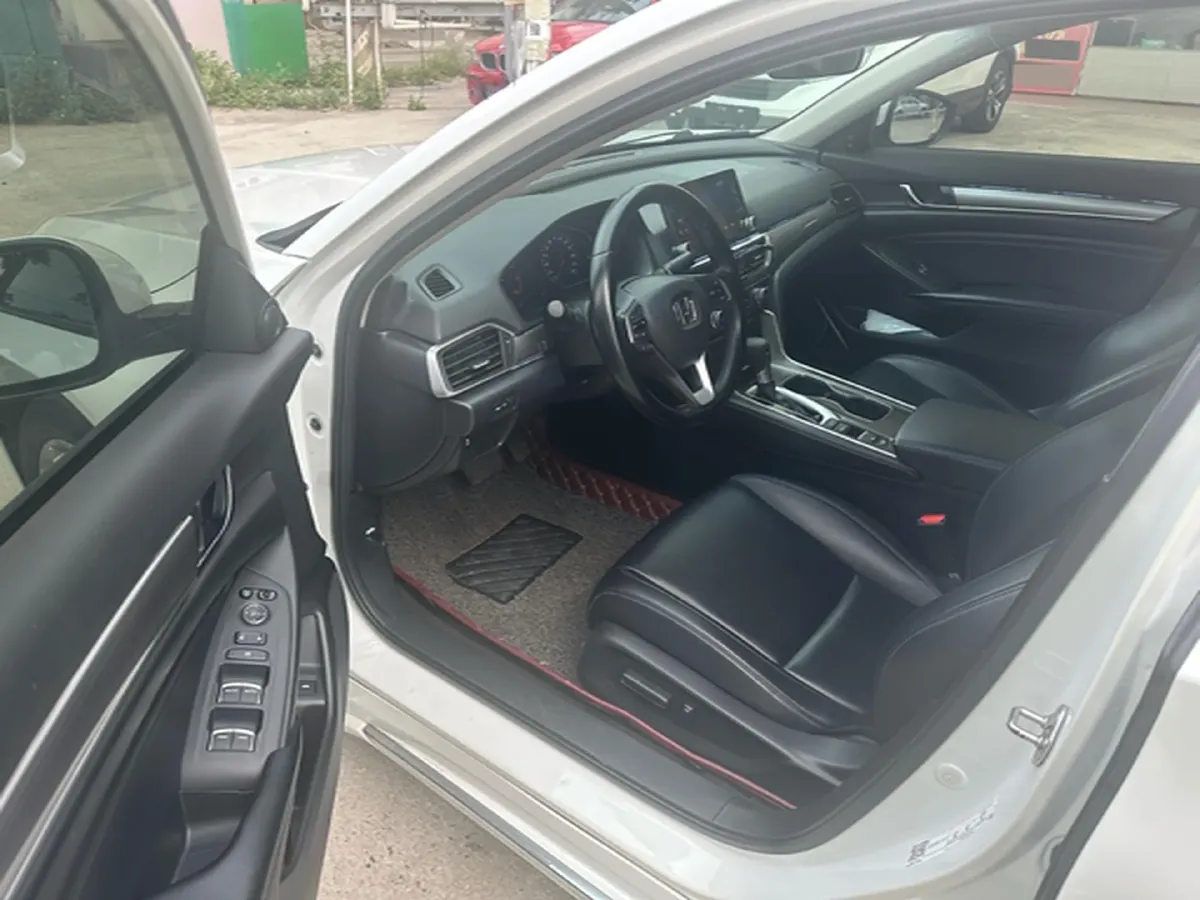 2018 Honda Accord 1.5T 194HP L4 CVT,autocango,china used car exporter,china ev exporter,chinese used car exporter,chinese used ev exporter