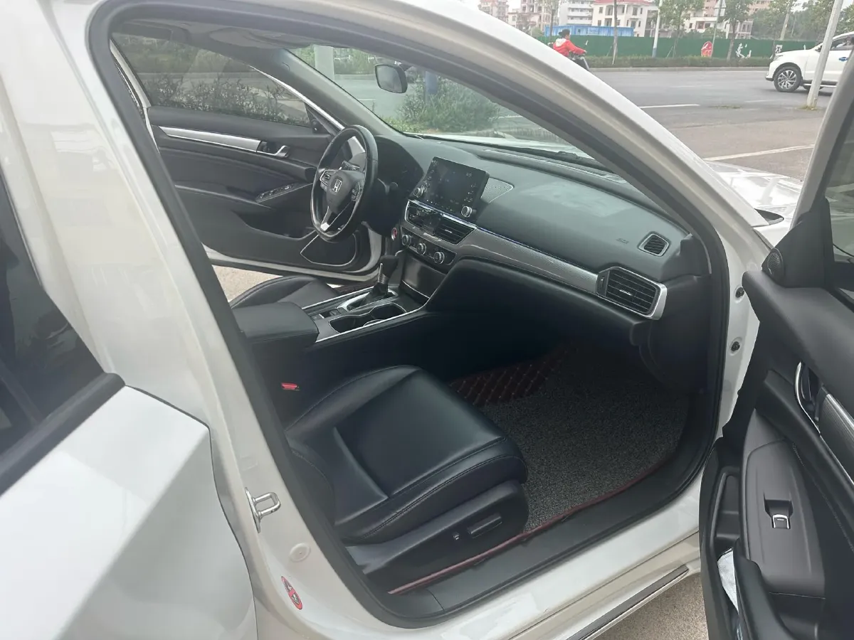2018 Honda Accord 1.5T 194HP L4 CVT,autocango,china used car exporter,china ev exporter,chinese used car exporter,chinese used ev exporter