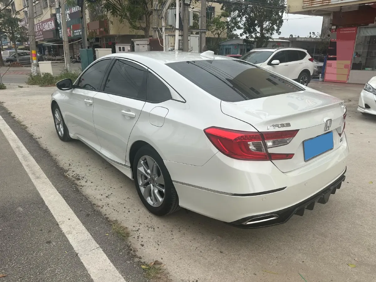 2018 Honda Accord 1.5T 194HP L4 CVT,autocango,china used car exporter,china ev exporter,chinese used car exporter,chinese used ev exporter