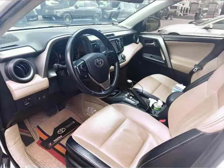 2019 Toyota RAV4 2.0L 151HP L4 CVT,autocango,china used car exporter,china ev exporter,chinese used car exporter,chinese used ev exporter