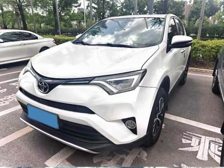 2019 Toyota RAV4 2.0L 151HP L4 CVT,autocango,china used car exporter,china ev exporter,chinese used car exporter,chinese used ev exporter