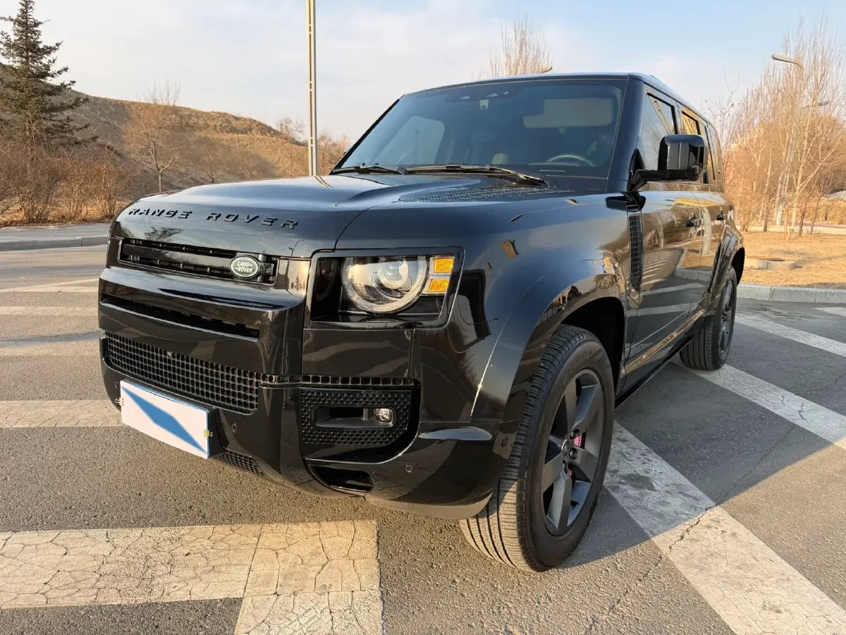 2024 Land Rover Defender 3.0T 400HP L6 8AT,autocango,china used car exporter,china ev exporter,chinese used car exporter,chinese used ev exporter