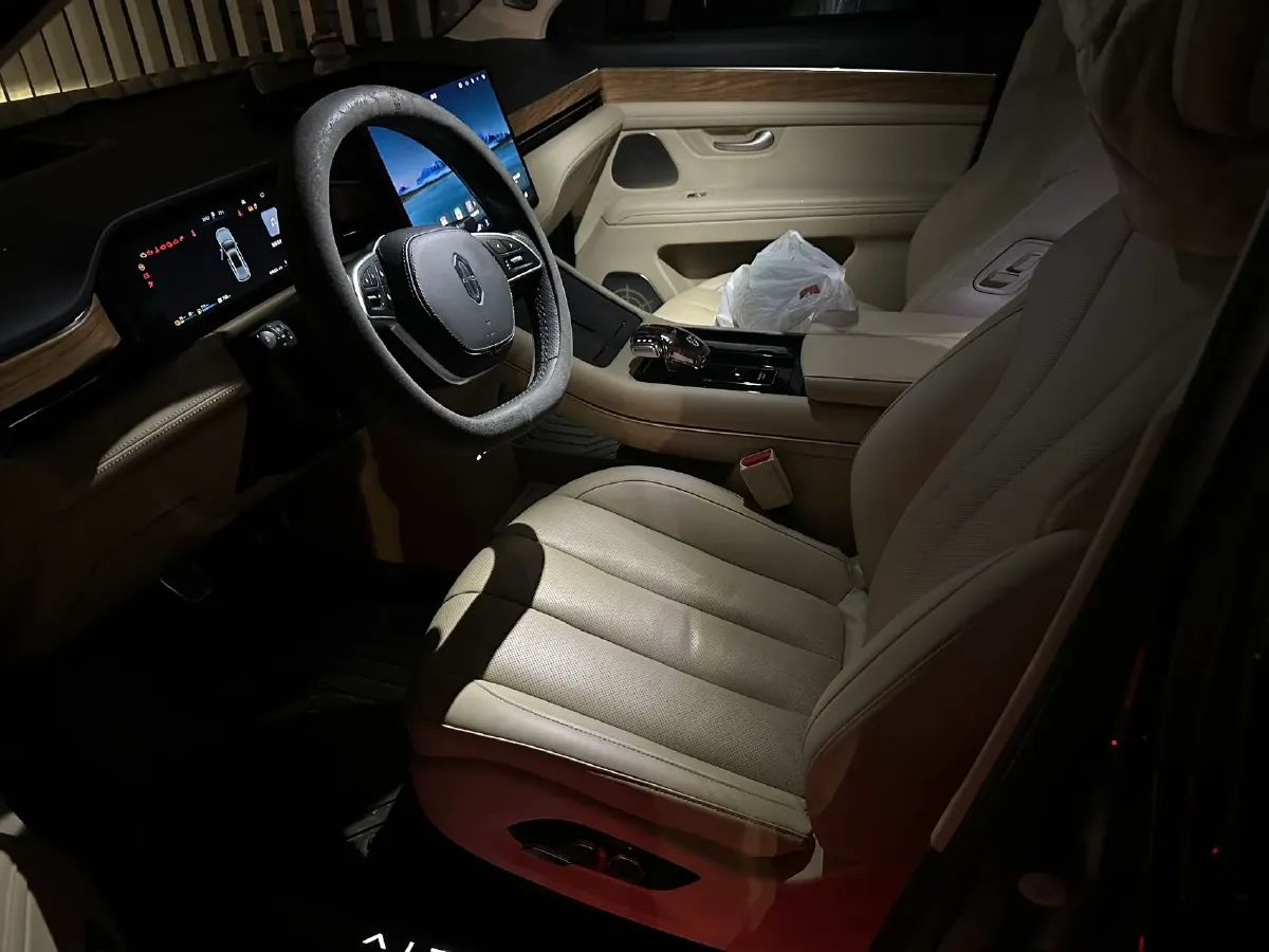 2022 Infiniti Q50L 2.0T 211HP L4 7AT,autocango,china used car exporter,china ev exporter,chinese used car exporter,chinese used ev exporter