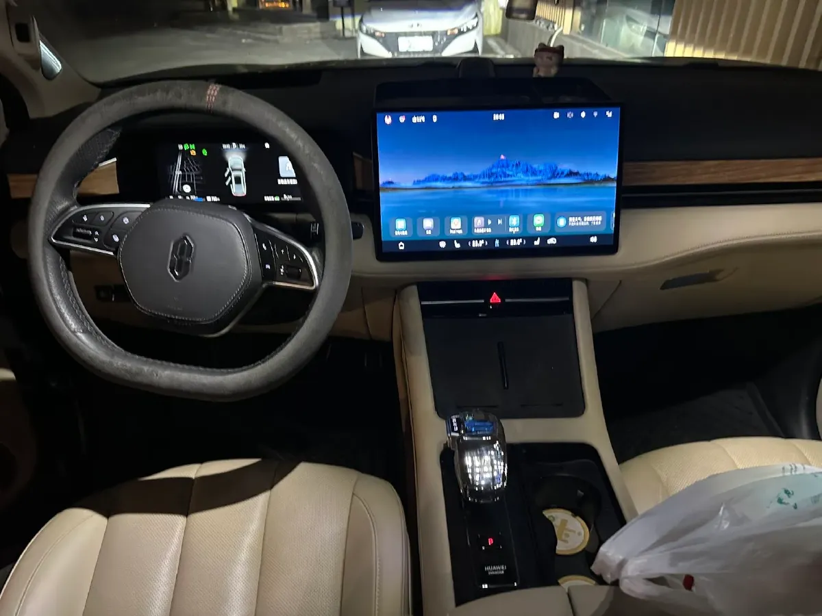 2022 Infiniti Q50L 2.0T 211HP L4 7AT,autocango,china used car exporter,china ev exporter,chinese used car exporter,chinese used ev exporter