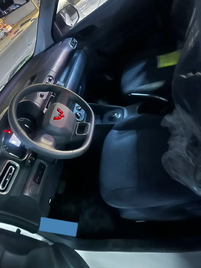 2024 WuLing HongGuang New Energy BEV 32.6KWH,autocango,china used car exporter,china ev exporter,chinese used car exporter,chinese used ev exporter