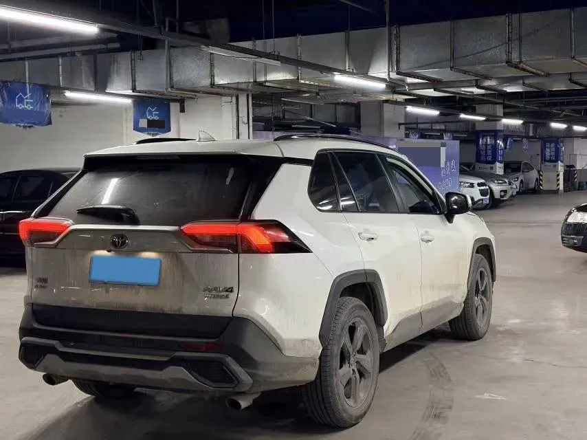 2020 Toyota RAV4 2.5L 178HP L4 E-CVT Hybrid,autocango,china used car exporter,china ev exporter,chinese used car exporter,chinese used ev exporter