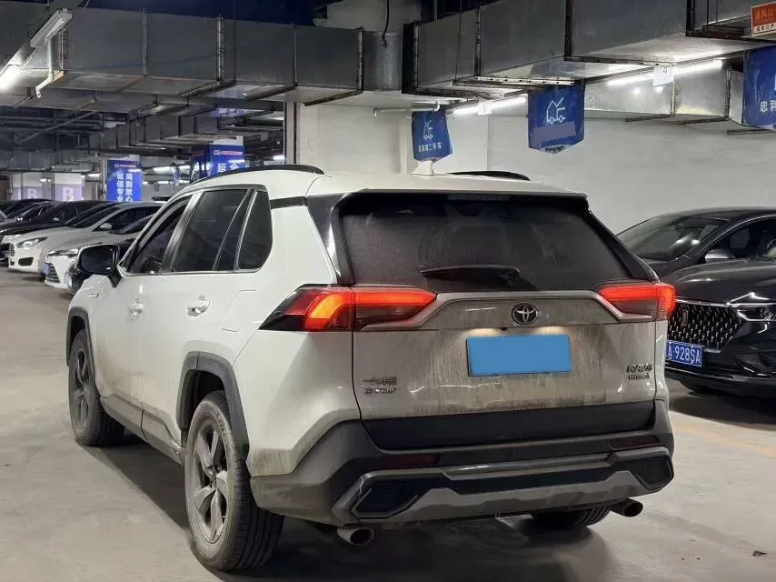 2020 Toyota RAV4 2.5L 178HP L4 E-CVT Hybrid,autocango,china used car exporter,china ev exporter,chinese used car exporter,chinese used ev exporter