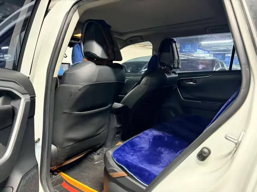 2020 Toyota RAV4 2.5L 178HP L4 E-CVT Hybrid,autocango,china used car exporter,china ev exporter,chinese used car exporter,chinese used ev exporter