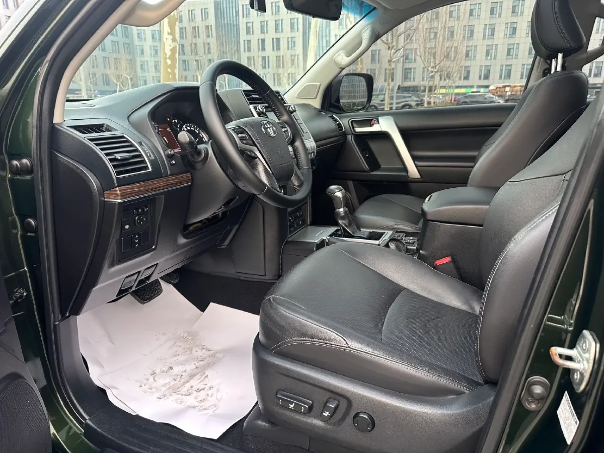 2019 Toyota Land Cruiser Prado 3.5L 280HP V6 6AT,autocango,china used car exporter,china ev exporter,chinese used car exporter,chinese used ev exporter