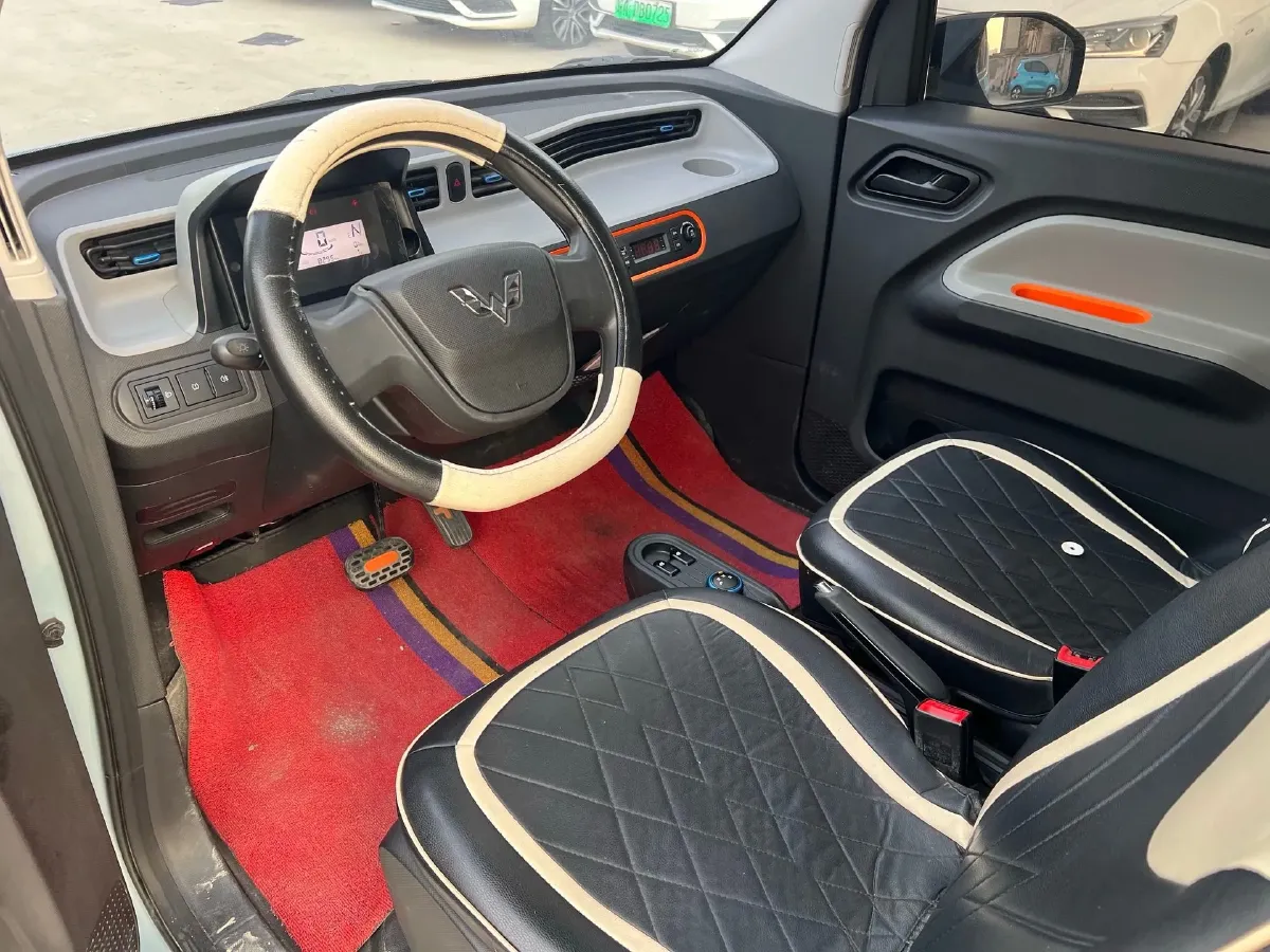 2022 LingBox uni BEV 11.52KWH,autocango,china used car exporter,china ev exporter,chinese used car exporter,chinese used ev exporter