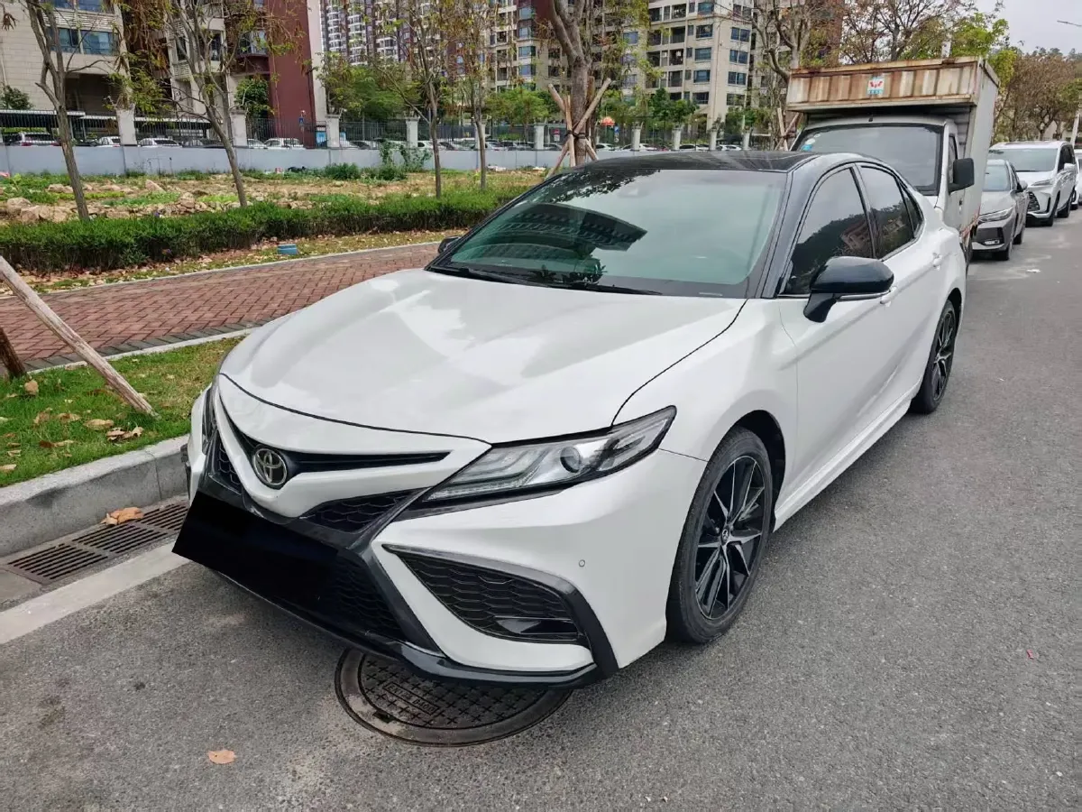 2021 Toyota Camry 2.5L 209HP L4 8AT,autocango,china used car exporter,china ev exporter,chinese used car exporter,chinese used ev exporter