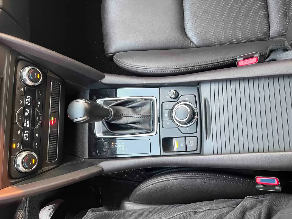 2021 Mazda CX-4 2.0L 158HP L4 6AT,autocango,china used car exporter,china ev exporter,chinese used car exporter,chinese used ev exporter