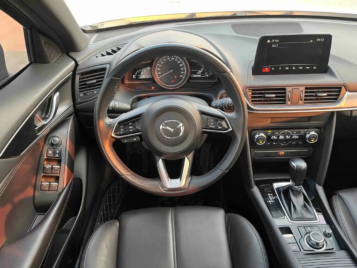 2021 Mazda CX-4 2.0L 158HP L4 6AT,autocango,china used car exporter,china ev exporter,chinese used car exporter,chinese used ev exporter