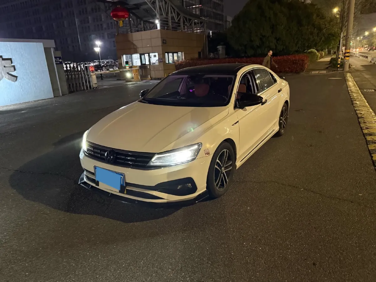 2021 Volkswagen Lamando 1.4T 150HP L4 7DCT,autocango,china used car exporter,china ev exporter,chinese used car exporter,chinese used ev exporter