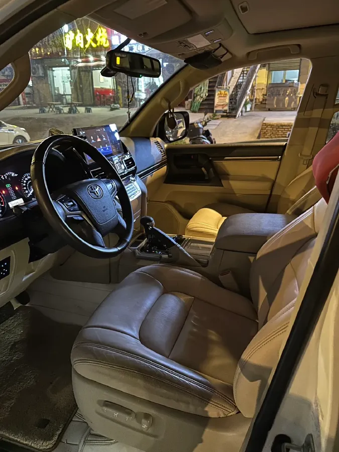 2019 Chevrolet Trax 1.0T 125HP L3 6AT,autocango,china used car exporter,china ev exporter,chinese used car exporter,chinese used ev exporter