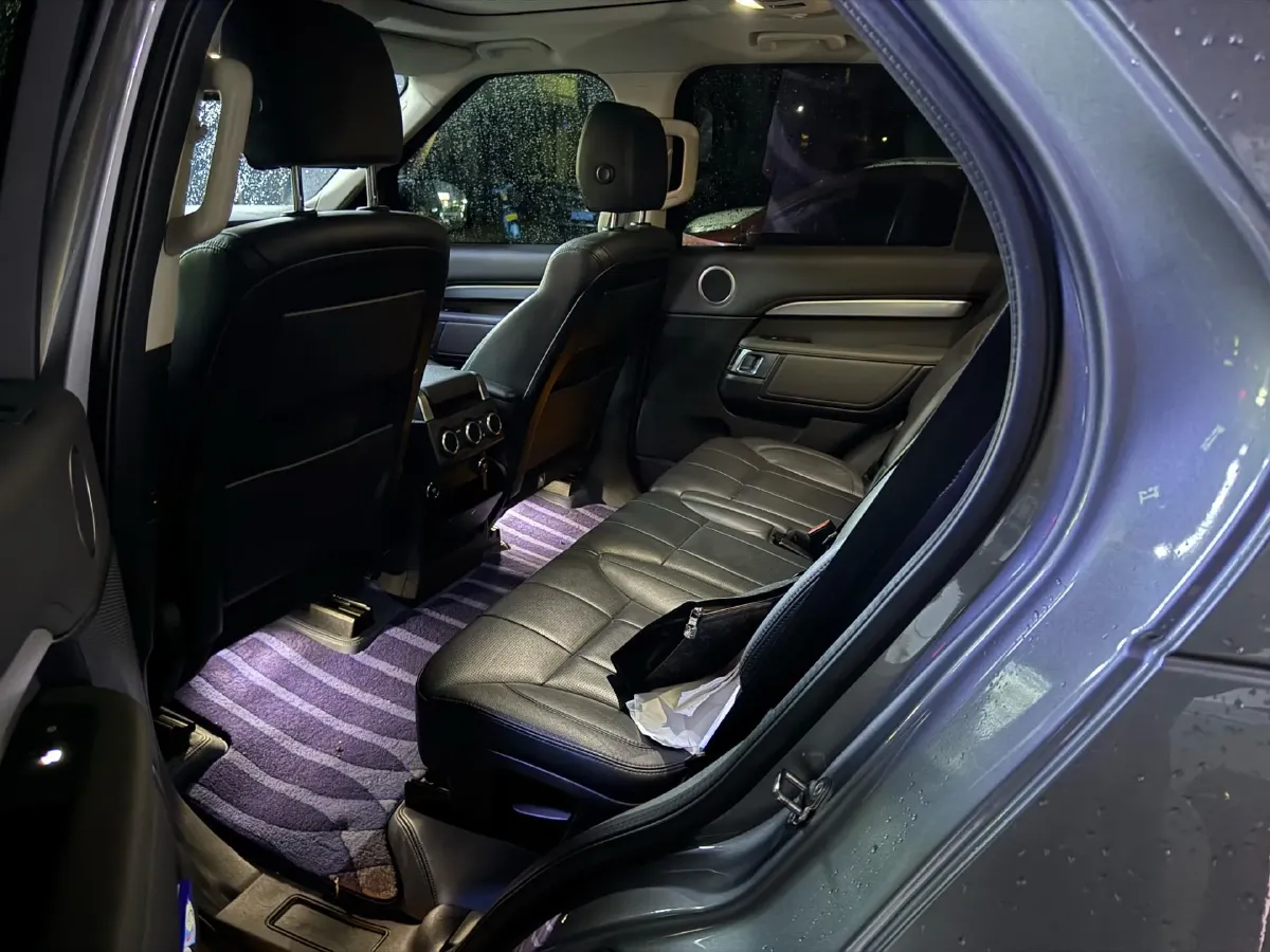 2020 Land Rover Discovery 3.0T 340HP V6 8AT,autocango,china used car exporter,china ev exporter,chinese used car exporter,chinese used ev exporter