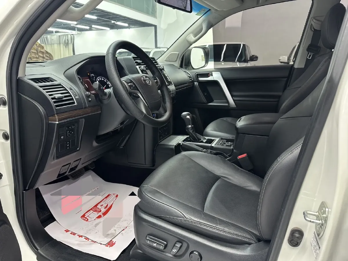 2018 Toyota Land Cruiser Prado 3.5L 280HP V6 6AT,autocango,china used car exporter,china ev exporter,chinese used car exporter,chinese used ev exporter