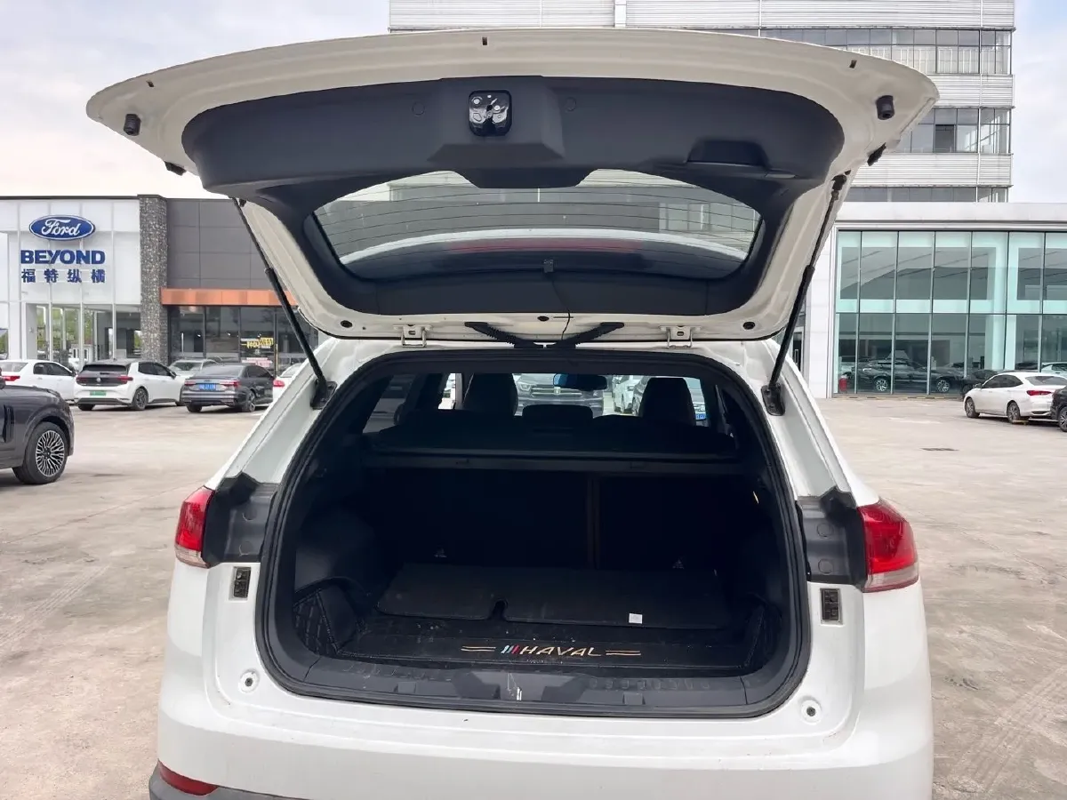 2018 Haval H6 1.5T 169HP L4 7DCT,autocango,china used car exporter,china ev exporter,chinese used car exporter,chinese used ev exporter