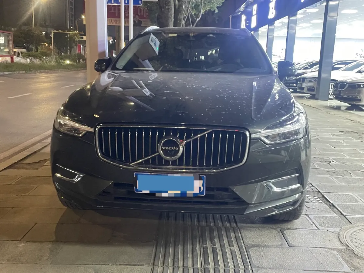 2020 Volvo XC60 2.0T 254HP L4 8AT,autocango,china used car exporter,china ev exporter,chinese used car exporter,chinese used ev exporter