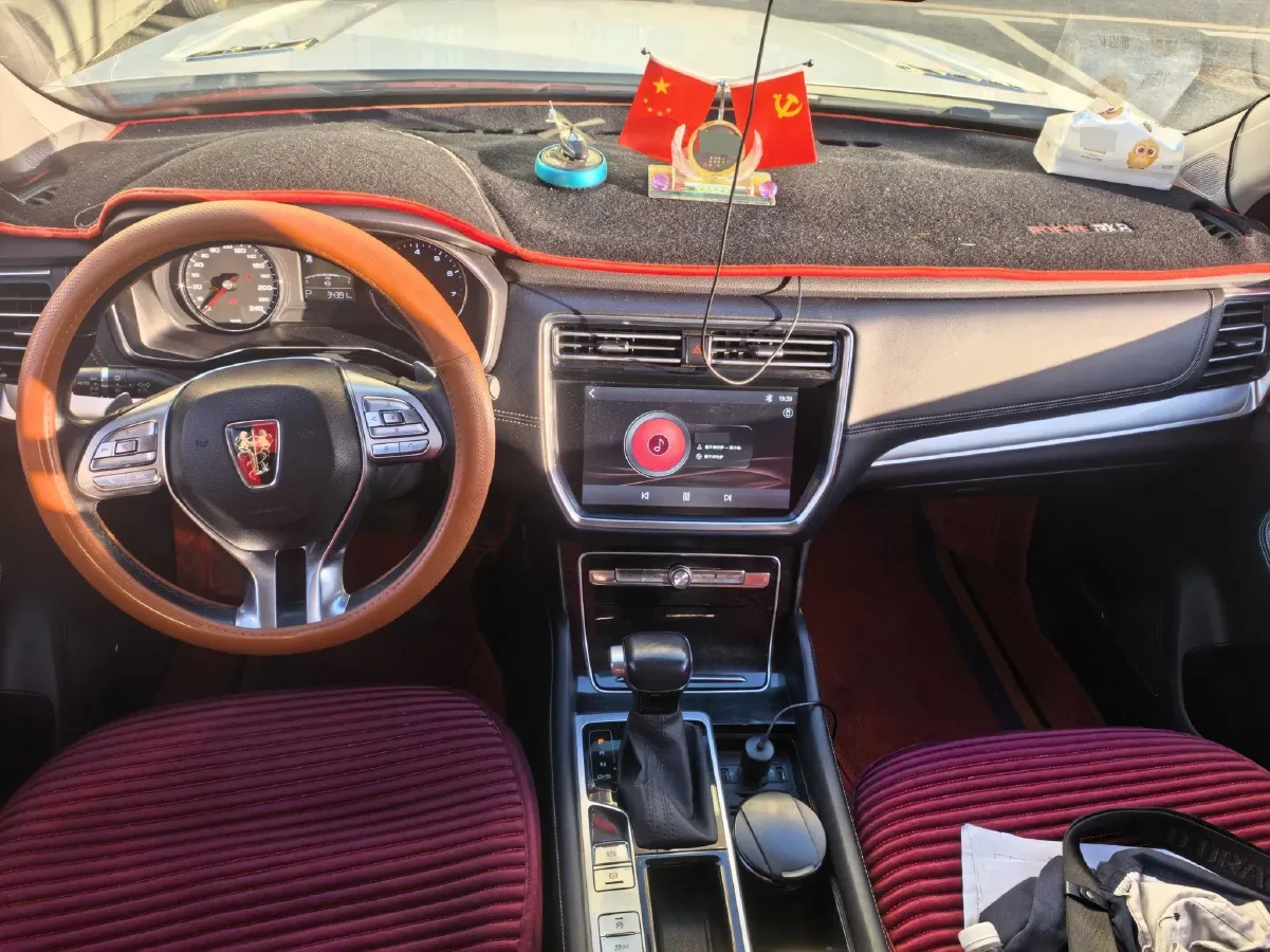 2019 Roewe RX8 2.0T 222HP L4 6AT,autocango,china used car exporter,china ev exporter,chinese used car exporter,chinese used ev exporter