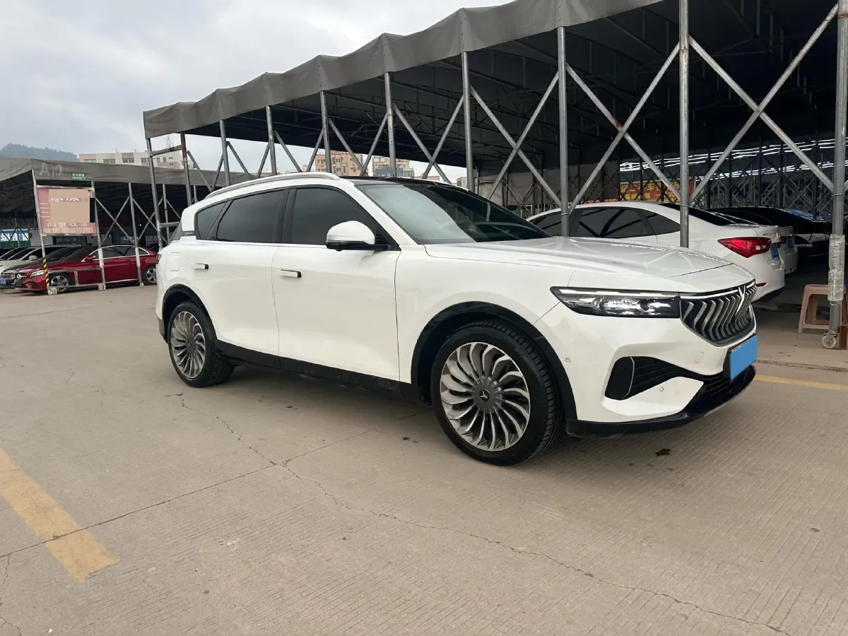 2021 Voyah FREE Range Extended 109HP REEV 33KWH,autocango,china used car exporter,china ev exporter,chinese used car exporter,chinese used ev exporter