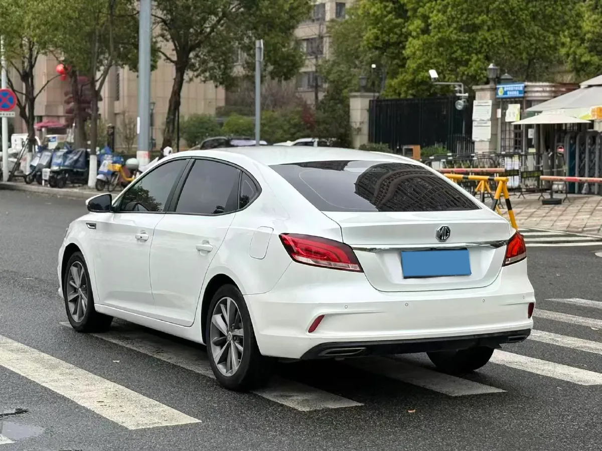 2019 MAXUS XinTu V80 2.5T 136HP L4 6AMT,autocango,china used car exporter,china ev exporter,chinese used car exporter,chinese used ev exporter
