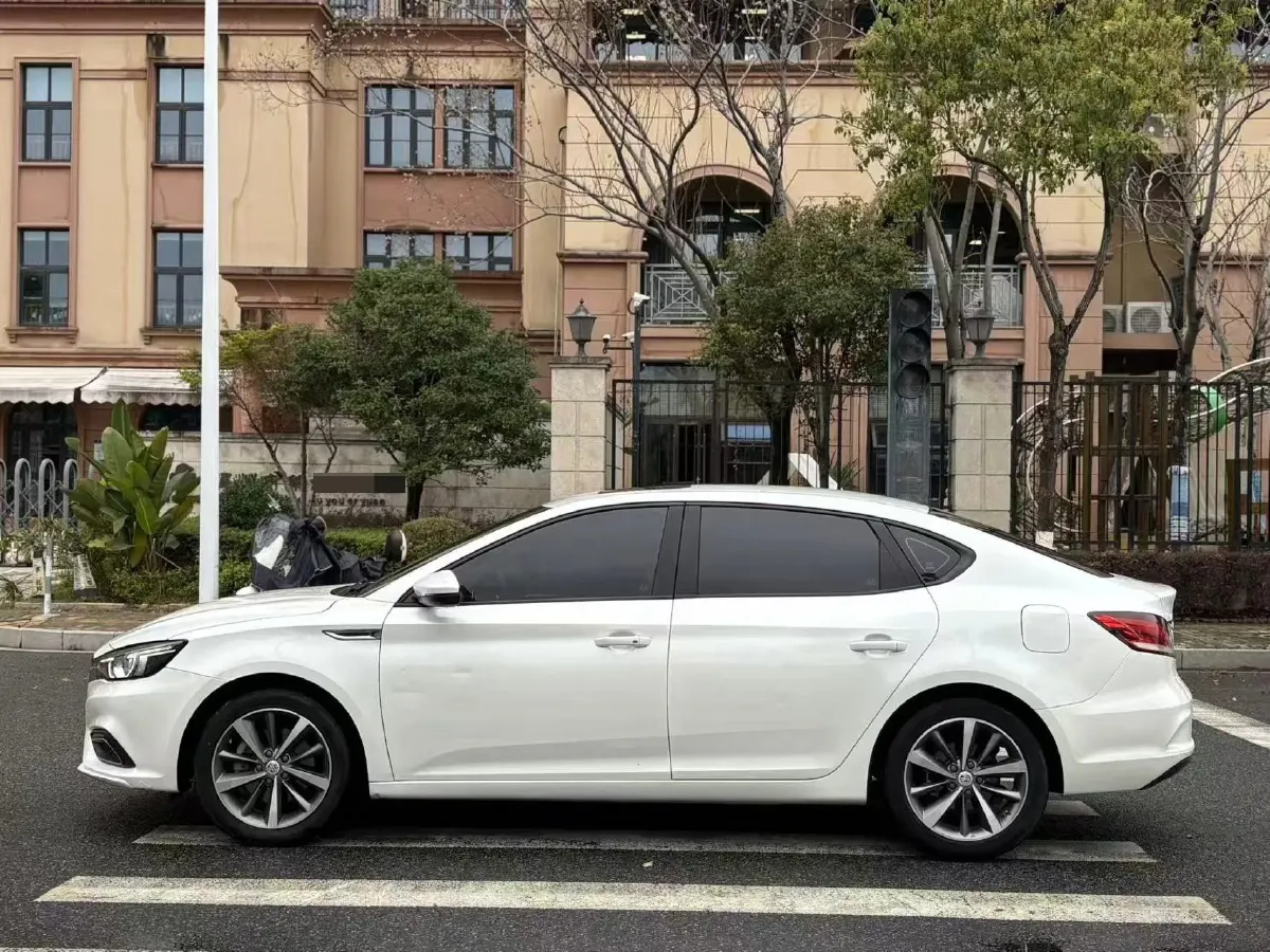 2019 MAXUS XinTu V80 2.5T 136HP L4 6AMT,autocango,china used car exporter,china ev exporter,chinese used car exporter,chinese used ev exporter