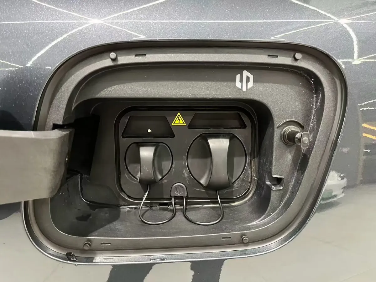 2024 Leapmotor C10 1.5L 95HP L4 REEV 28.4KWH,autocango,china used car exporter,china ev exporter,chinese used car exporter,chinese used ev exporter