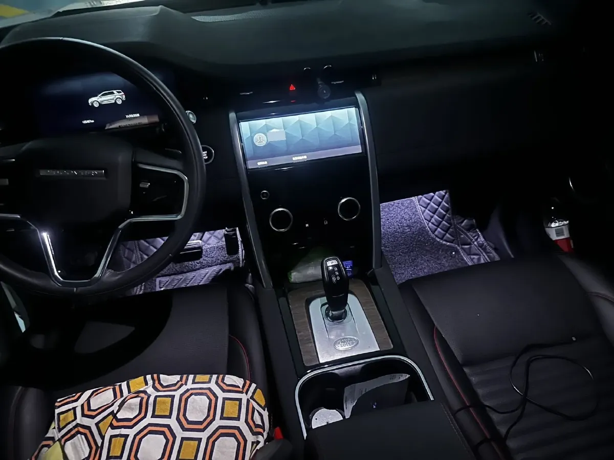 2021 Land Rover Discovery Sport 2.0T 249HP L4 9AT,autocango,china used car exporter,china ev exporter,chinese used car exporter,chinese used ev exporter