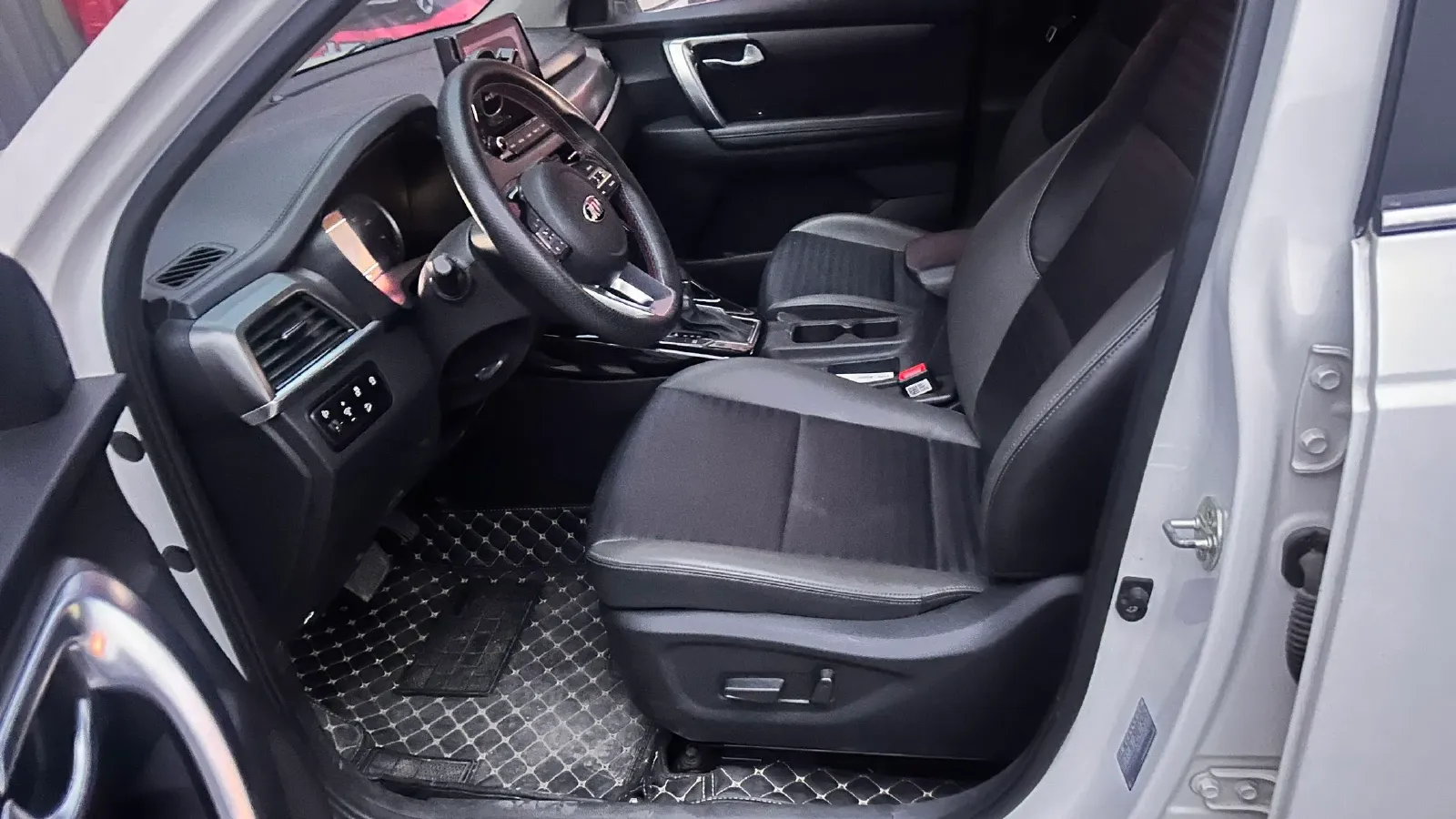 2018 Kia Sportage R 2.0L 160HP L4 6AT,autocango,china used car exporter,china ev exporter,chinese used car exporter,chinese used ev exporter