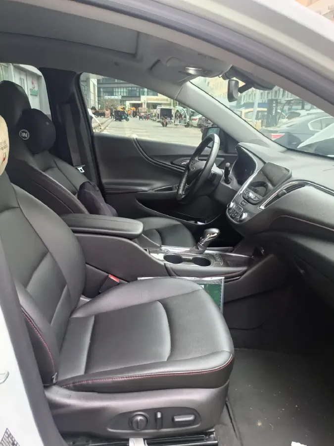 2021 Chevrolet Malibu XL 2.0T 237HP L4 9AT,autocango,china used car exporter,china ev exporter,chinese used car exporter,chinese used ev exporter