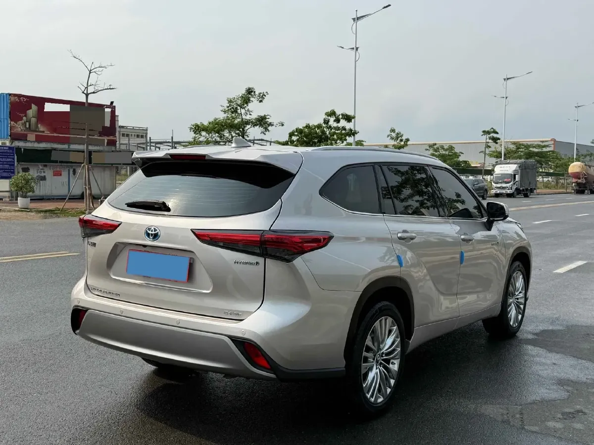 2023 Toyota Highlander 2.5L 189HP L4 E-CVT Hybrid,autocango,china used car exporter,china ev exporter,chinese used car exporter,chinese used ev exporter