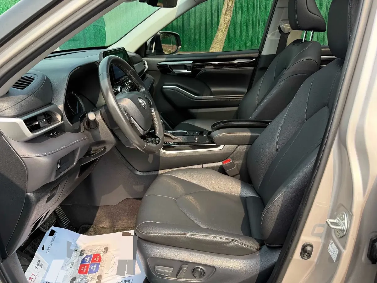 2023 Toyota Highlander 2.5L 189HP L4 E-CVT Hybrid,autocango,china used car exporter,china ev exporter,chinese used car exporter,chinese used ev exporter