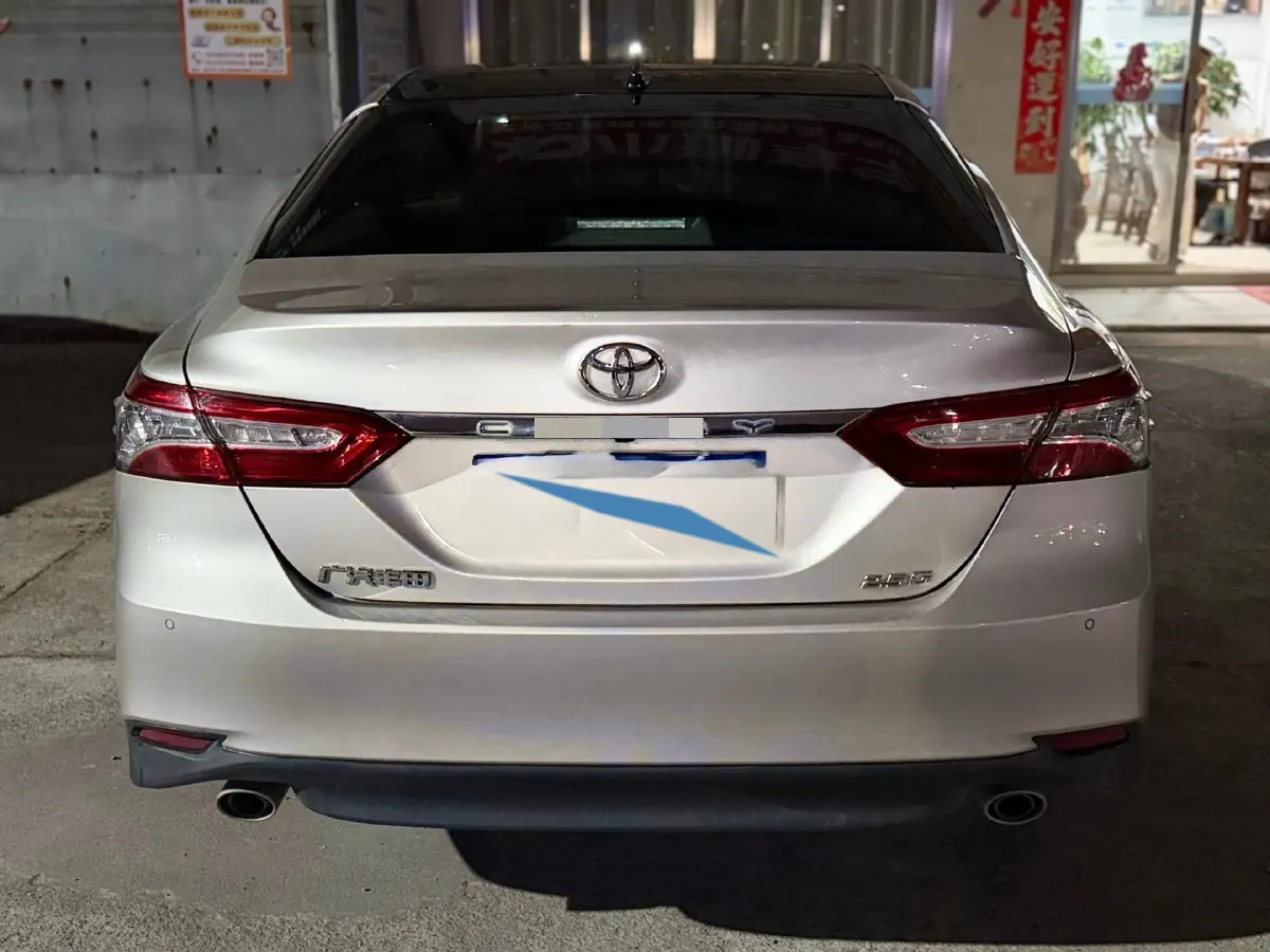 2021 Toyota Camry 2.5L 209HP L4 8AT,autocango,china used car exporter,china ev exporter,chinese used car exporter,chinese used ev exporter