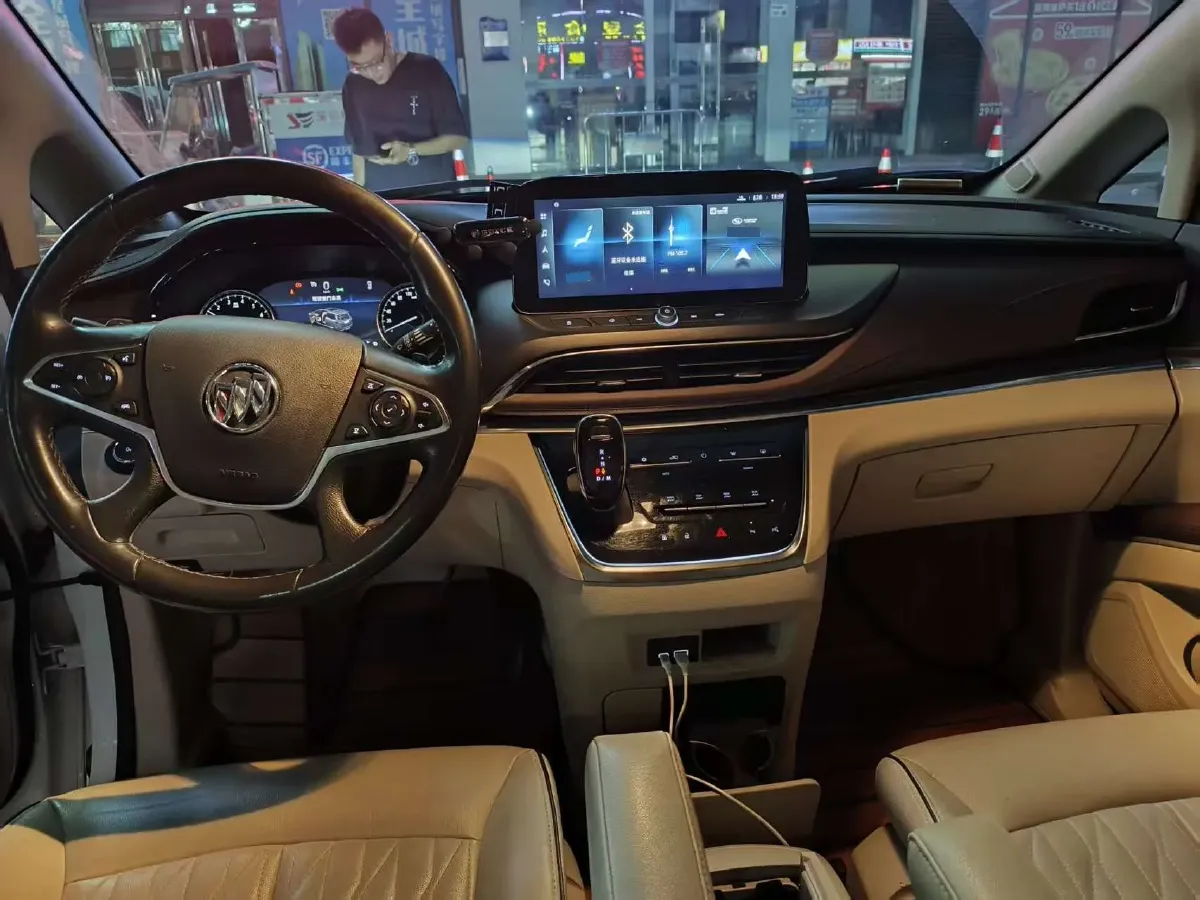 2021 Buick GL8 2.0T 237HP L4 9AT,autocango,china used car exporter,china ev exporter,chinese used car exporter,chinese used ev exporter