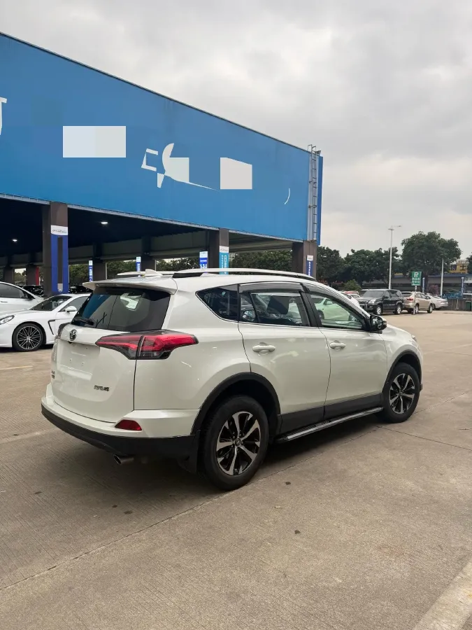 2016 Honda CR-V 2.0L 155HP L4 CVT,autocango,china used car exporter,china ev exporter,chinese used car exporter,chinese used ev exporter