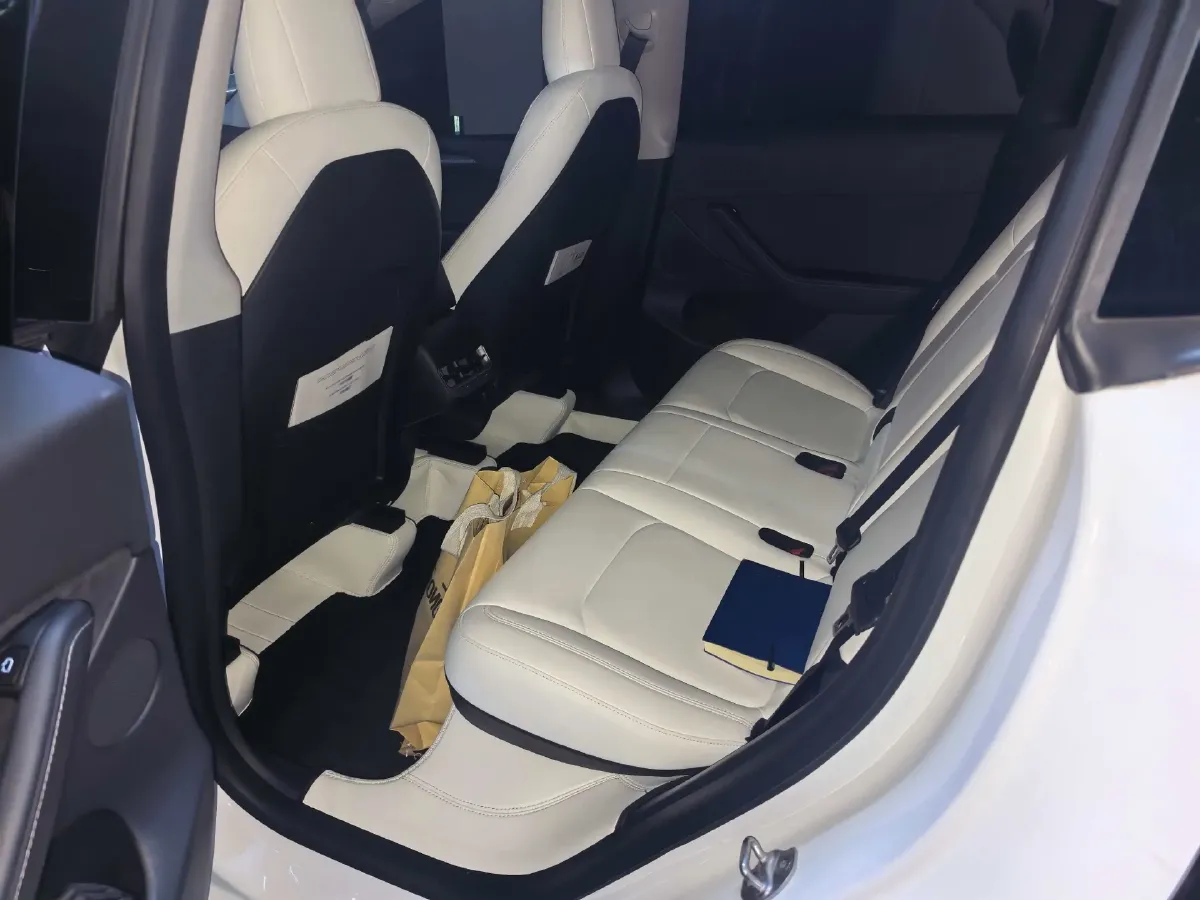 2022 Tesla Model Y BEV 78.4KWH,autocango,china used car exporter,china ev exporter,chinese used car exporter,chinese used ev exporter