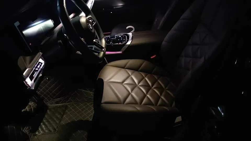 2023 BMW 7 Series 3.0T 272HP L6 8AT,autocango,china used car exporter,china ev exporter,chinese used car exporter,chinese used ev exporter