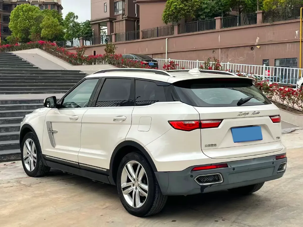 2017 Zotye T700 1.8T 177HP L4 6DCT,autocango,china used car exporter,china ev exporter,chinese used car exporter,chinese used ev exporter