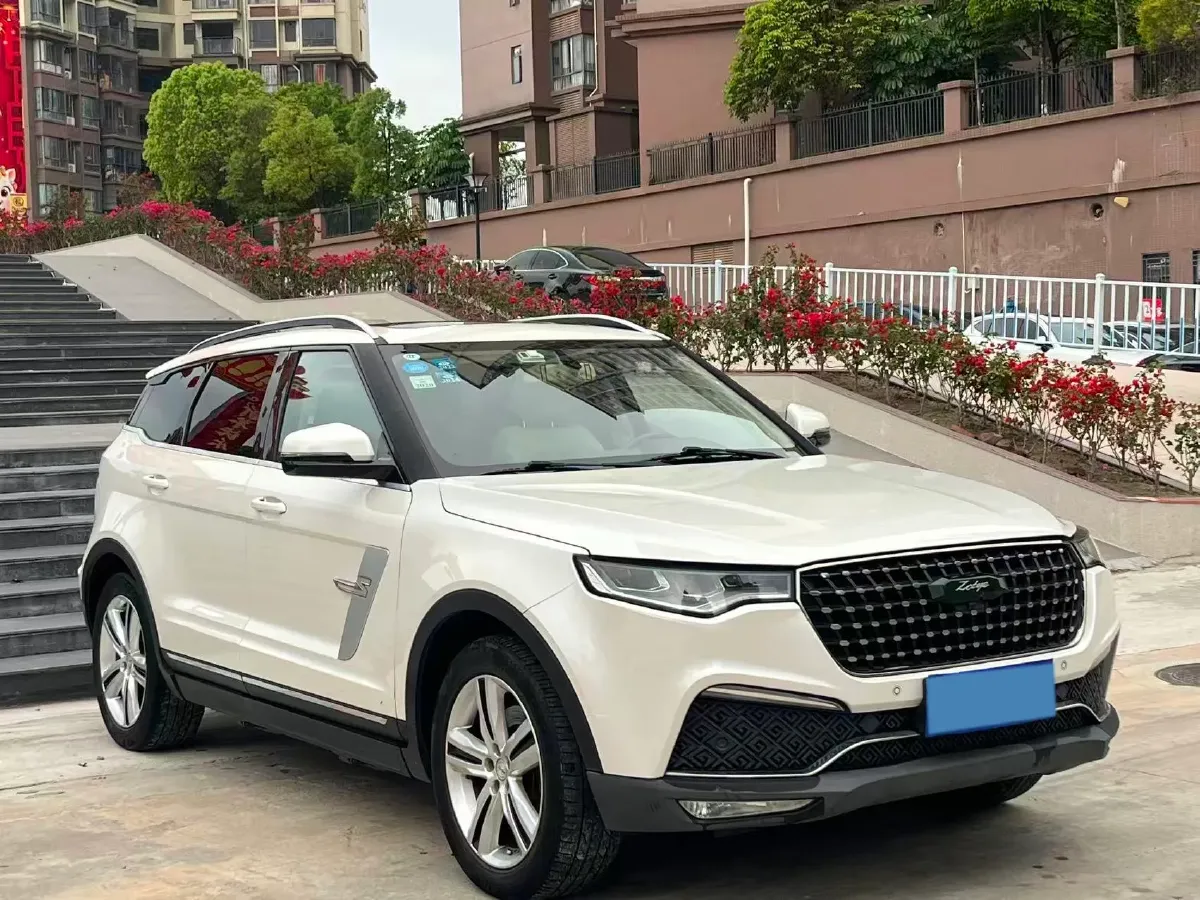 2017 Zotye T700 1.8T 177HP L4 6DCT,autocango,china used car exporter,china ev exporter,chinese used car exporter,chinese used ev exporter