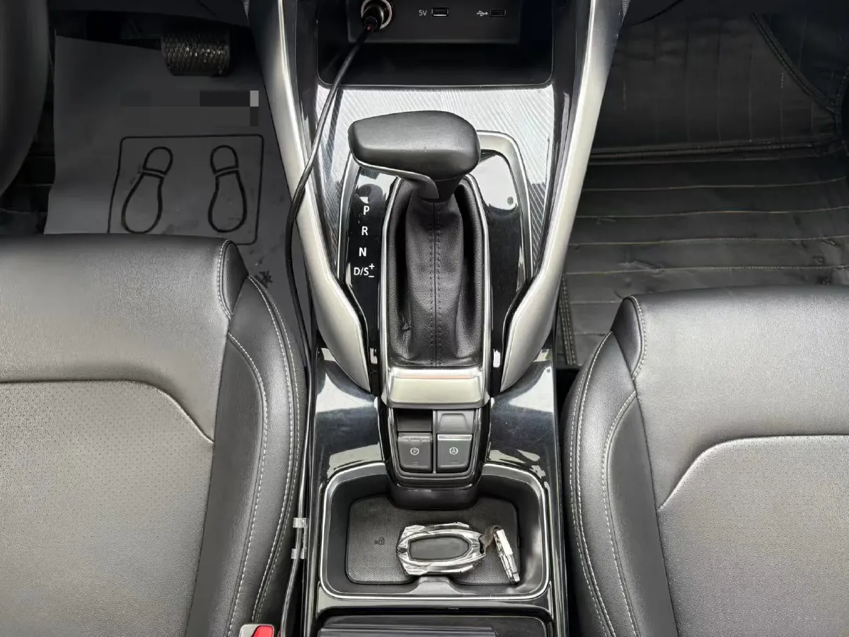 2019 MAXUS G50 1.5T 169HP L4 7DCT,autocango,china used car exporter,china ev exporter,chinese used car exporter,chinese used ev exporter