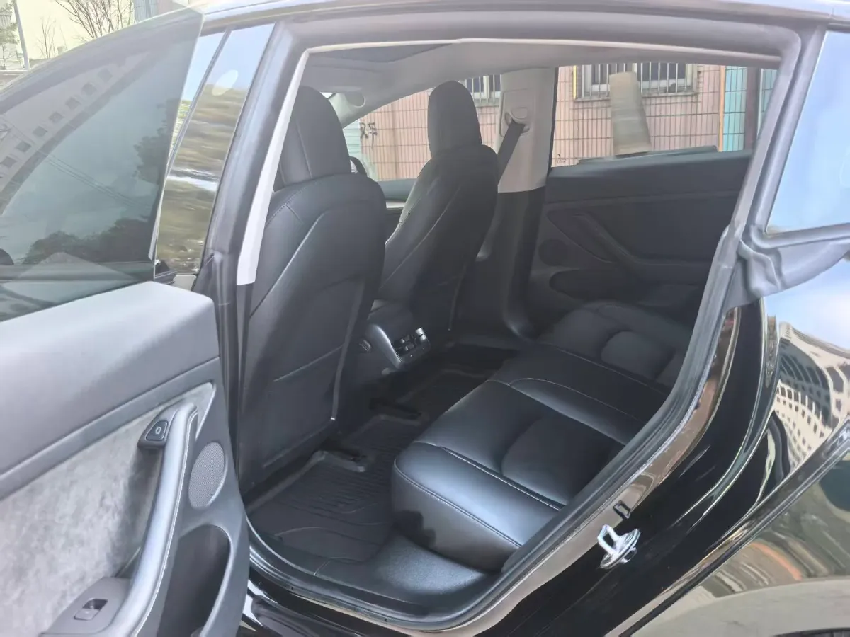 2022 Tesla Model 3 BEV 60KWH,autocango,china used car exporter,china ev exporter,chinese used car exporter,chinese used ev exporter