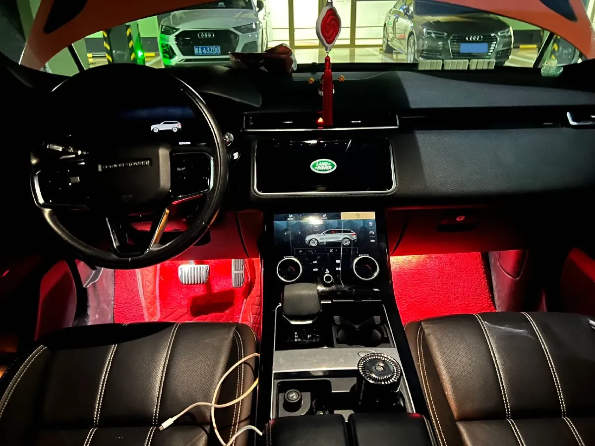 2021 Land Rover Range Rover Velar 2.0T 250HP L4 8AT,autocango,china used car exporter,china ev exporter,chinese used car exporter,chinese used ev exporter