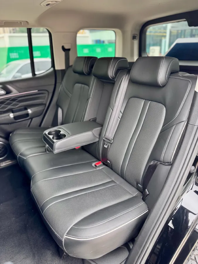 2023 Tank 300 2.0T 227HP L4 8AT,autocango,china used car exporter,china ev exporter,chinese used car exporter,chinese used ev exporter