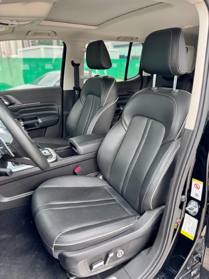 2023 Tank 300 2.0T 227HP L4 8AT,autocango,china used car exporter,china ev exporter,chinese used car exporter,chinese used ev exporter