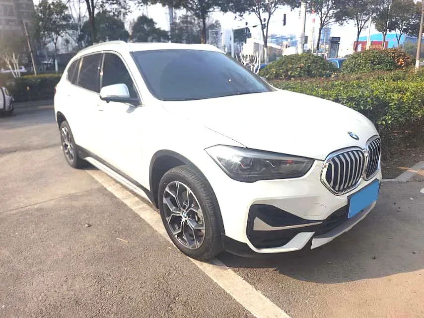 2021 BMW X1 1.5T 140HP L3 7DCT,autocango,china used car exporter,china ev exporter,chinese used car exporter,chinese used ev exporter